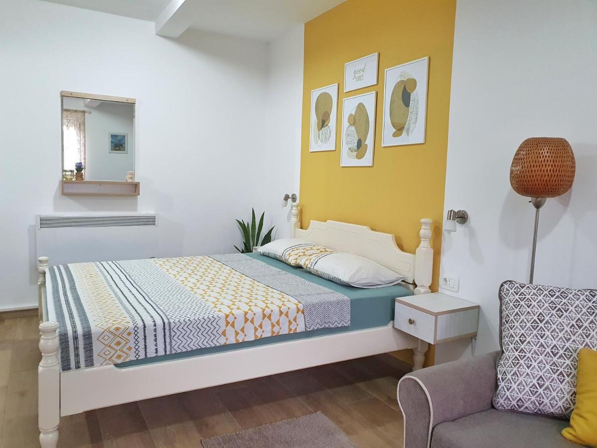 Apartments Gruda Цетине Екстериор снимка