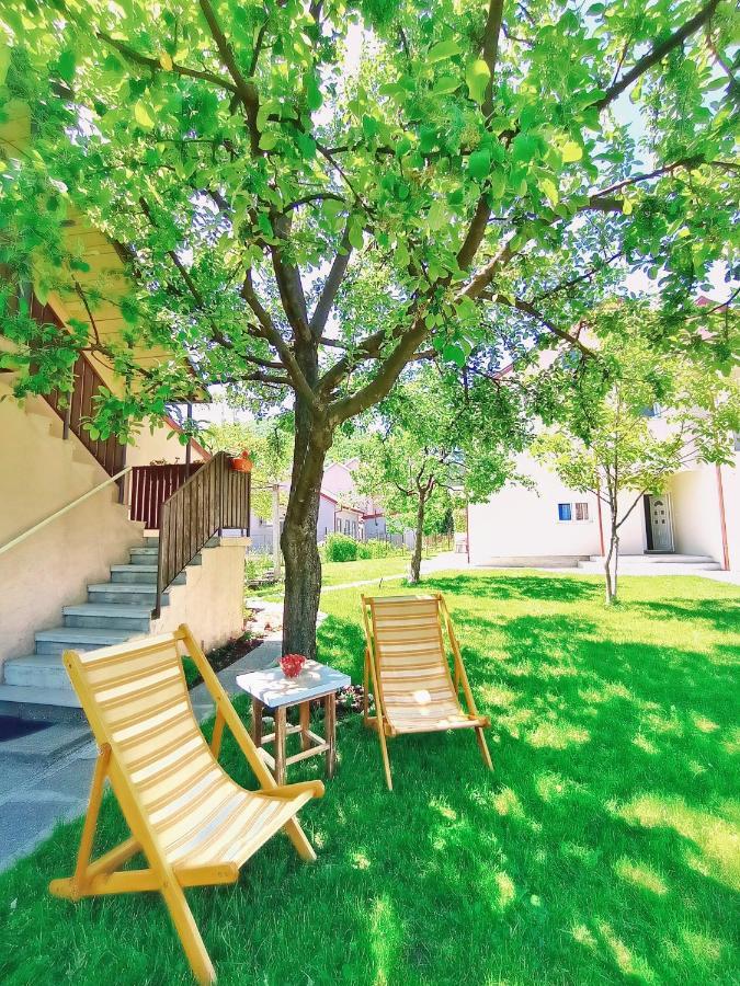Apartments Gruda Цетине Екстериор снимка