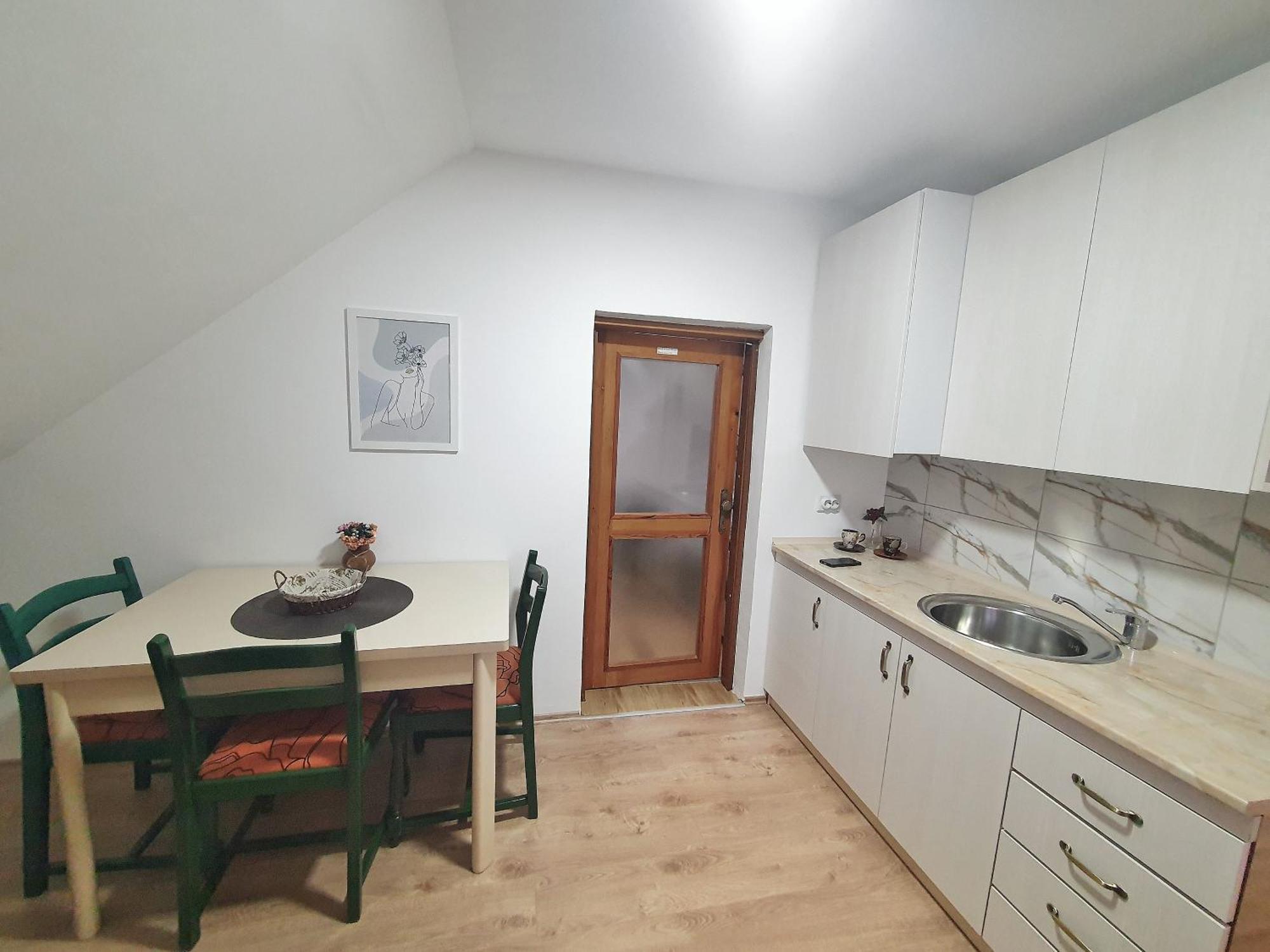 Apartments Gruda Цетине Екстериор снимка