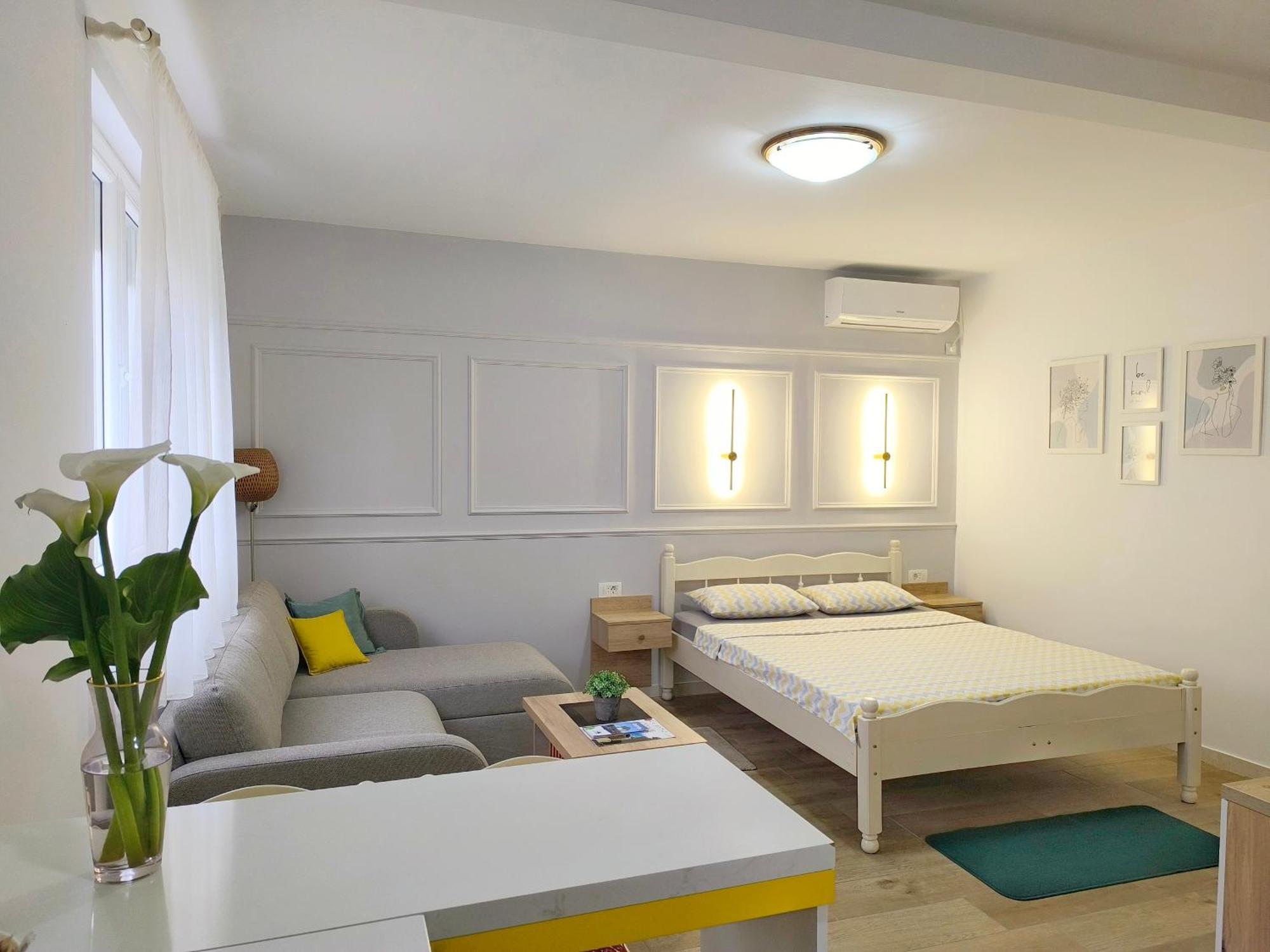 Apartments Gruda Цетине Екстериор снимка